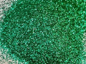 "Evergreen" Extra Fine Green Glitter - Picture 1 of 2