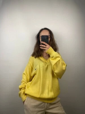 Lacoste Chemise Vintage Gran Tamaño Cuello en V Mujer Suéter Amarillo y2k S-M Foto 1 de 4