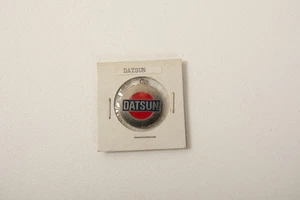Datsun Cars Nissan Keychain Vintage (R4A/JSF6) Red Blue 280z 1600 Roadster B210 - Picture 1 of 4