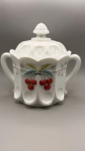 Westmoreland Milchglas Emaille Kirsche Keks Keksdose WG Mark erhabenes Obst - Bild 1 von 8