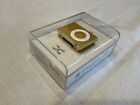Apple iPod shuffle 2nd Generation Gold (1 GB) A1204 in Factory Sealed Container