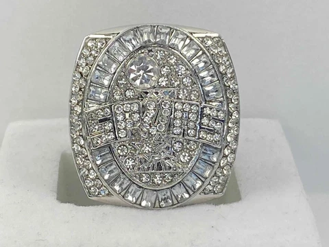 San Antonio Spurs Championship Ring - 2005 Finals Ring - Tim Duncan - NB Cover