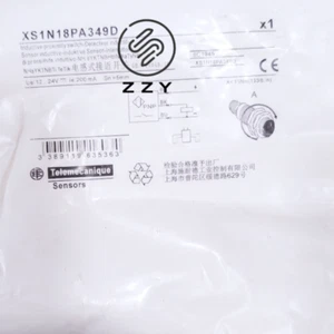 1PCS Schneider XS1N18PA349D Proximity Switch Sensor Fast Delivery High Quality - Picture 1 of 3