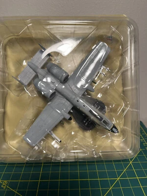 Italieri diecast A-10A Thunderbolt II escala 1/100 raro agotado Foto 1 de 2