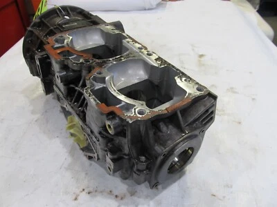 2015 Ski Doo MXZ RENEGADE SUMMIT 600 ETEC HO Crank cases — 第 1/4 张图片