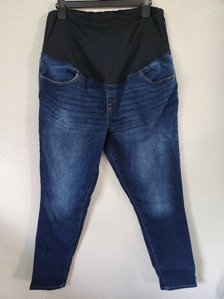 Ingrid And Isabel Maternity Jeans Womens Size 14 Medium Wash Inseam 28" - Image 1 of 4
