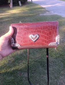 Burgundy Croc Embossed Crossbody Wallet Clutch Organizer (G52) - Picture 1 of 11