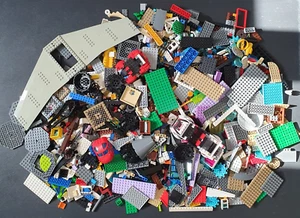 Konvolut Restposten gemischte Teile interessante Lego Teile 3+ kg - ohne Figuren - Bild 1 von 6