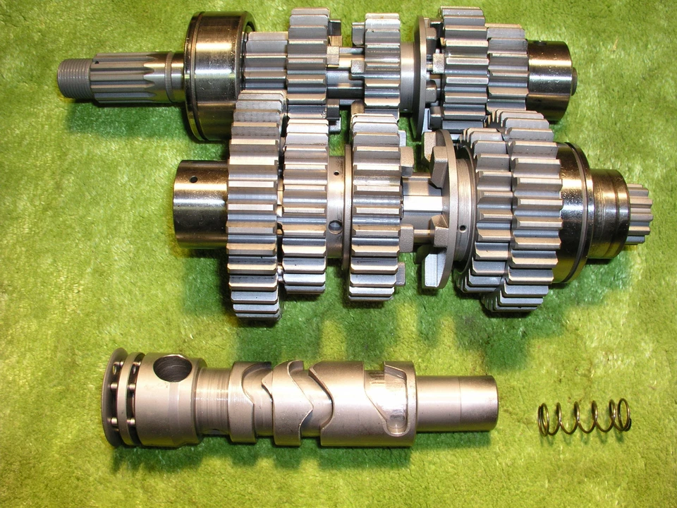 Transmisión Kawasaki Dragbike KZ1100, modelo J 1-2 automática, cabe en fundas KZ1000 Foto 1 de 4