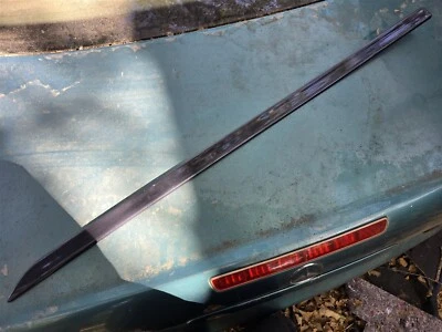 Cadillac Deville 1999-2005 puerta delantera derecha pasajero moldura azul metálico Foto 1 de 4