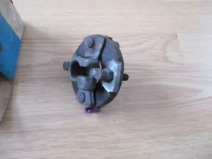 NOS 1969-1974 Ford E100 E200 E300 Steering Coupler Rag Joint C9UZ-3A525-A OEM - Foto 1 di 4