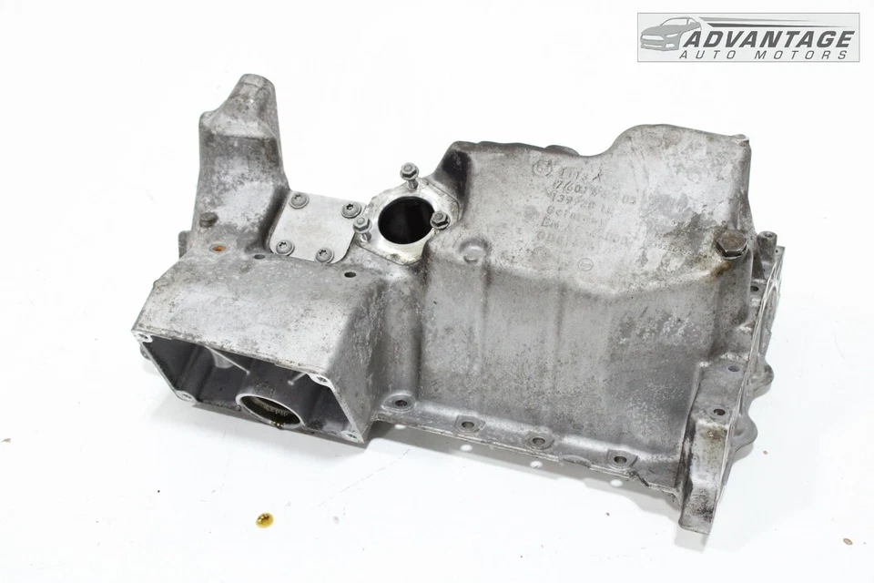 2013-2016 宝马 320I 328I N20 2.0L 发动机 机油 FLUID RESORVOIR TANK PAN 原始设备制造商 — 第 1/4 张图片