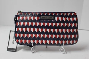 Nove polsini West motivo cuore rosso, bianco e blu 9,5"" x5"" nuovi con etichette $39 - Foto 1 di 5
