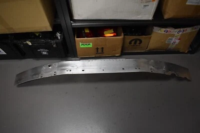 Mercedes Benz GLC300 2016-2020 4Matic barra de refuerzo OEM de fábrica Foto 1 de 4