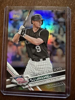 2017 Topps Baseball LL  Rainbow Foil #81 D.J. LeMahieu NM-Mint - Image 1 of 2