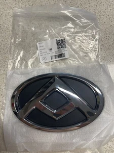 NEW GENUINE BACK REAR BARN DOOR LOGO EMBLEM BADGE FOR LDV DELIVER 9 V90 2020-ON - Picture 1 of 4