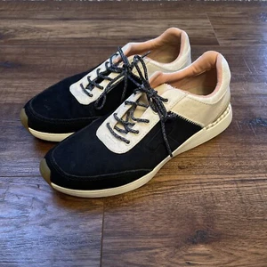 TOMS ~ Arroyo Athletic Sneakers Tennis Shoes Navy Blue & Cream Size 9.5 Women’s - Picture 1 of 6
