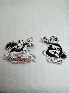 2-PEPE LE PEW Vtg LOONEY TUNES RUBBER FRIDGE MAGNETS 1996&1993 - Picture 1 of 10