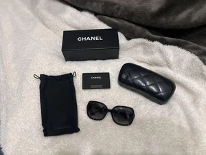CHANEL Sunglasses Black Card - Picture 1 of 11