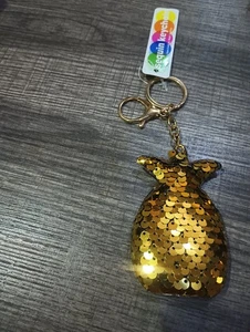 New Pineapple Sequins Key Chain Gold Flip Sequins To Silver - Picture 1 of 3