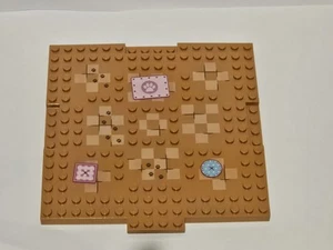 LEGO 15623 Brick Modified 16 x 16 Checkered Tiles, Paw Prints Throw Rugs Pattern - Picture 1 of 2