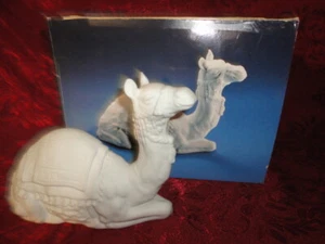 Avon Nativity Collectibles The Camel Figurine - Picture 1 of 4