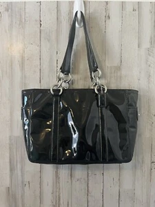 Bolso de Mano Coach Patent Cuero Negro Brillante Usado Leer Descripción - Imagen 1 de 12