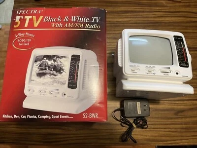 Spectra 5” Portable Black & White TV 52-BW 3 Way Power TESTED And FULLY WORKING - Image 1 of 4