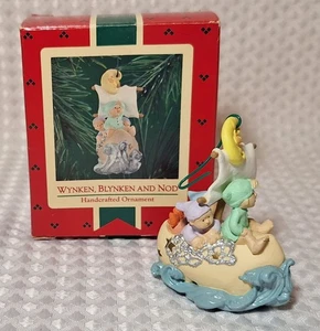 Vintage 1986 Hallmark Christmas Ornament Wynken Blynken And Nod Sailing Shoe - Foto 1 di 10