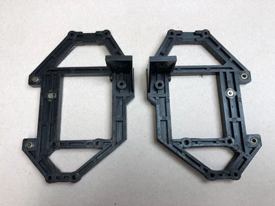 Ersatzteil 2x Seitenteil für Graupner Uni Mechanik Hubschrauber Heli Verbrenner - Bild 1 von 4