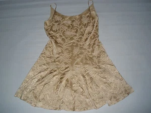 CARMEN MARC VALVO BEADED COCKTAIL 100% SILK DRESS size 10 ULTRA HOT SEXY $695 - Picture 1 of 8