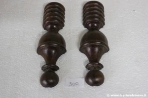 COPPIA DI CAPITELLI ANTICHI IN LEGNO H cm19 FREGIO EPOCA 800 ANTIQUE WOOD COLUMN - Imagen 1 de 5