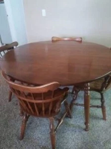 Vintage Ethan Allen Dining Room Set | Round/ oval table, 6 chairs, Real Wood - Picture 1 of 2
