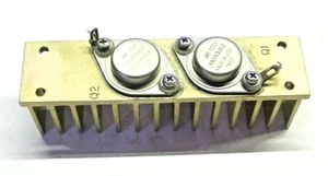 2 x Transistor 2N3902  JAN USA  auf Kühlkörper montiert - Picture 1 of 1