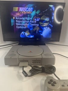 Sony PlayStation 1 PS1 SCPH-7501 Console System Bundle - Tested and Works - Picture 1 of 11