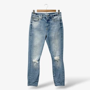 Jeans Good American Good Legs GLC148T lavado claro rasgado recortado, talla 4/27 - Imagen 1 de 10