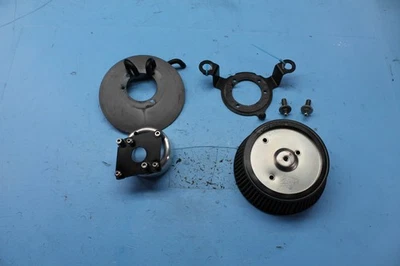 1462 06 HARLEY-DAVIDSON VANCE & HINES AIR BREATHER BACKPLATE AIR FILTER INTAKE  - Image 1 of 4