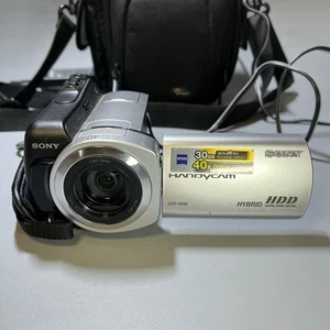 Videocámara híbrida Sony Handycam DCR-SR45 30 GB HDD zoom óptico 40X - Imagen 1 de 13