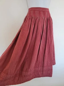 Vintage Skirt Red Midi Cotton Striped Pleated Smart Retro Size 10 Peasant Folk - Picture 1 of 16