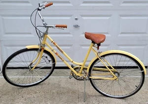 *M) Vintage Women's Yellow Huffy 3 Timberline 3 Speed Bike 24" - Picture 1 of 22