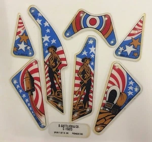 Set plastica flipper Gottlieb Pioneer / Spirit of 76 / New York - nuovo - Foto 1 di 1