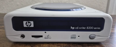 Hewlett Packard HP CD-Writer 8200 Series 8220E/8230E C4504A/C4505A CD Burner - Image 1 of 4