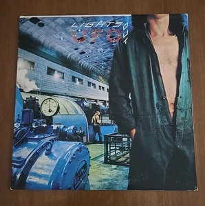 UFO Lights Out LP 1977 Chrysalis Rock CHR-1127 Rock - Picture 1 of 11