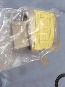 PT-55602 POWERTAP WEDGES -350-556 KCMIL TAP WIRE COMBINATIONS 477-477 homac b308 - Picture 1 of 1
