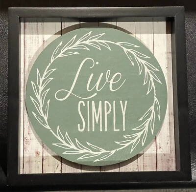 Letrero de arte de pared “Live Simply” Boston Warehouse Trading Corp. 8”x8” Foto 1 de 2