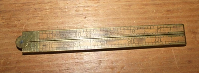 Vintage Stanley Nº Regla 62 1/2, regla plegable estrecha de latón boj de 24" Foto 1 de 4