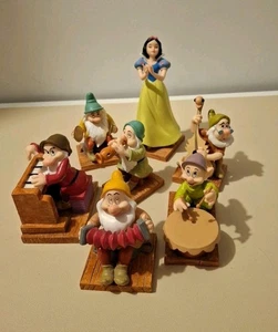 Disney SCHNEEWITTCHEN & 7 ZWERGE 65th Anniversary Figurenset von Enesco Gruppe SCHÖN - Bild 1 von 9