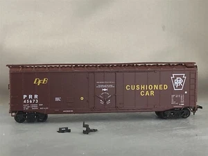 Athearn/Bee-Bee Trains - Pennsylvania - 50' Plug Door Box Car + Wgt # 45673 - Picture 1 of 6