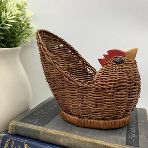 Vintage Avon Rattan Wicker Egg Basket Trinket Storage Brown Rooster Hen - Picture 1 of 7
