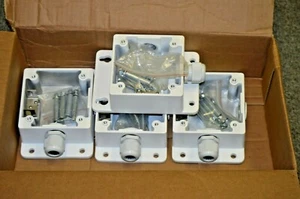 HIKVISION WMS SURVEILLANCE CAMERA WITHOUT BRACKETS WALL MOUNT 302700456 New - Picture 1 of 1